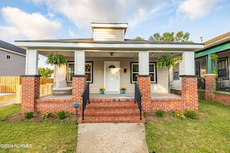 1109 S 9th St, Wilmington, NC 28401
