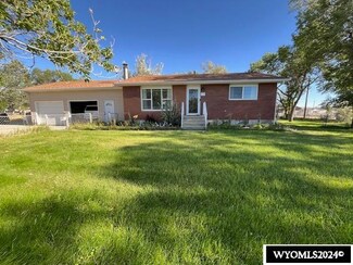280 Hillcrest Ln, Rock Springs, WY 82901
