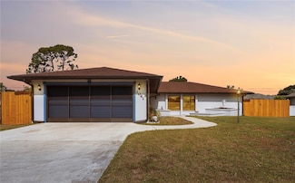 1041 S Salford Blvd, North Port, FL 34287