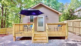 2406 Rockwood "Rockwood Cottage" Dr, Sanford, NC 27330