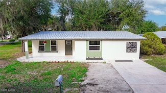 203 Carol Way, Fort Myers, FL 33905