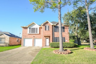 8902 Norham Dr, Houston, TX 77083
