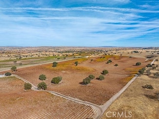 6520 Odonovan Rd, Creston, CA 93432