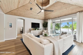 2900 Antigua Dr, Jacksonville Beach, FL 32250