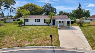 241 Saxon Cir, Venice, FL 34293