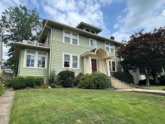 11 Romney Rd, Wheeling, WV 26003