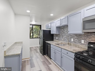 501 N Armistead St Unit 101, Alexandria, VA 22312
