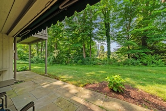 543 Heritage Village Unit A, Southbury, CT 06488