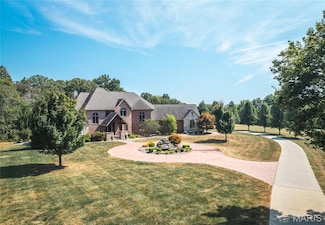 15964 Lageman Ln, Brighton, IL 62012