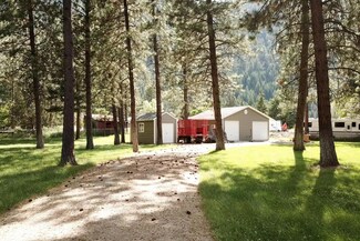 32 Country Ln, Superior, MT 59872