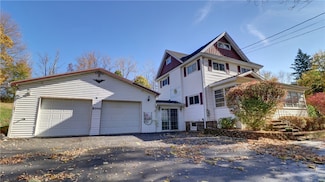 8544 S Street Rd, Port Byron, NY 13140