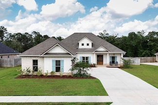 2876 Trestle Way, Cantonment, FL 32533