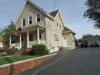 1038 Somerset Ave Unit 2, Taunton, MA 02780