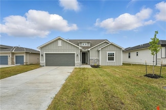1802 NW 104th Terrace, Kansas City, MO 64155