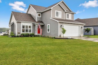 129 N Wild Flower Ln, Elkhorn, WI 53121