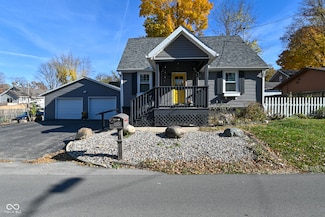 529 S Main St, Pendleton, IN 46064