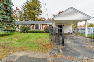 35 Bernadette St, Fitchburg, MA 01420