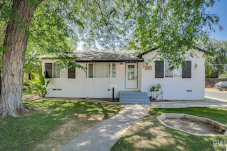 201 Cedar St, Bakersfield, CA 93304