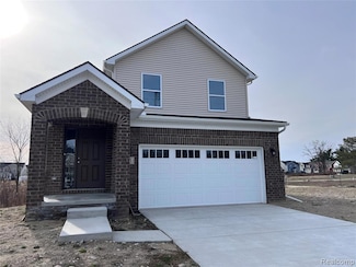 471 Pattan Dr, Wixom, MI 48393