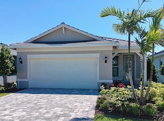 4568 Nautilus Cir, Wabasso, FL 32967