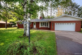 E5031 Jackson Rd, Ironwood, MI 49938