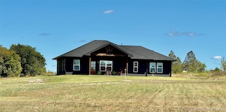 8147 U S 77, Marietta, OK 73448