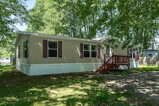 105 Linden St, Exeter, NH 03833