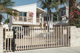 164 Chestnut Ave, Carlsbad, CA 92008