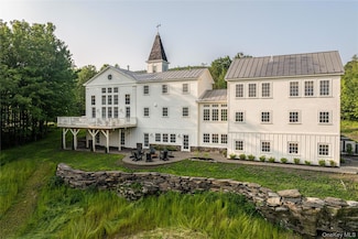 1174 Potter Mountain Rd, Gilboa, NY 12076