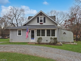284 Milford Mount Pleasant Rd, Milford, NJ 08848
