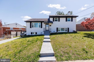 5911 15th Ave, Hyattsville, MD 20782