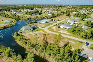 3301 NE 15th Place, Cape Coral, FL 33909