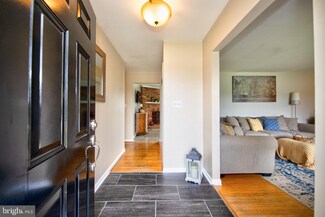 2715 Hunting Ridge Ct, Baldwin, MD 21013