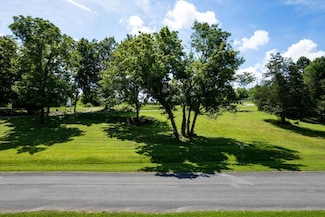 .61 County Road 232, Niota, TN 37826