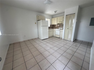 290 E 7th St Unit 201, Hialeah, FL 33010
