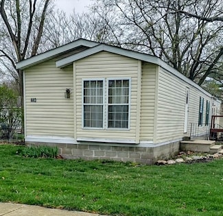 443 N Washington St, Cerro Gordo, IL 61818