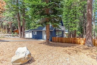 12680 Madrone Ln, Truckee, CA 96161