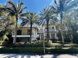 561 Hampton Ln, Key Biscayne, FL 33149