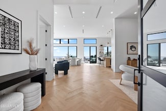 697 Via Cielito, Ventura, CA 93003