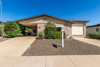 2233 N Middlecoff Dr, Mesa, AZ 85215
