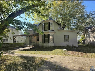 310 S Dundas St, Schaller, IA 51053