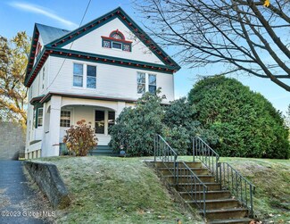 117 S Pine Ave, Albany, NY 12208