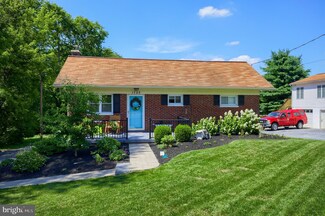 1725 Conard Rd, Lancaster, PA 17602