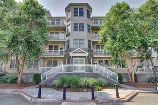 15 Enterprise Ct Unit 411, Jersey City, NJ 07305