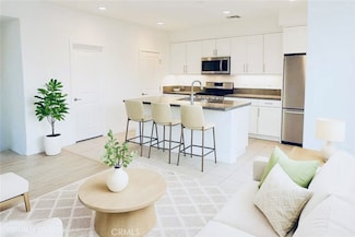 11407 Garvey Ave Unit B, El Monte, CA 91732