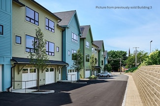 10 Hawley St Unit 4C, Northampton, MA 01060