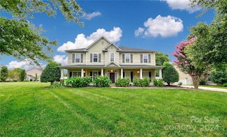 1013 Taylor Glenn Ln, Indian Trail, NC 28079