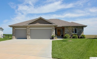 1090 Cedar Cir, Springfield, NE 68059