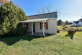 11034 Kentucky 1247, Waynesburg, KY 40489