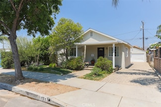 751 Harps St, San Fernando, CA 91340